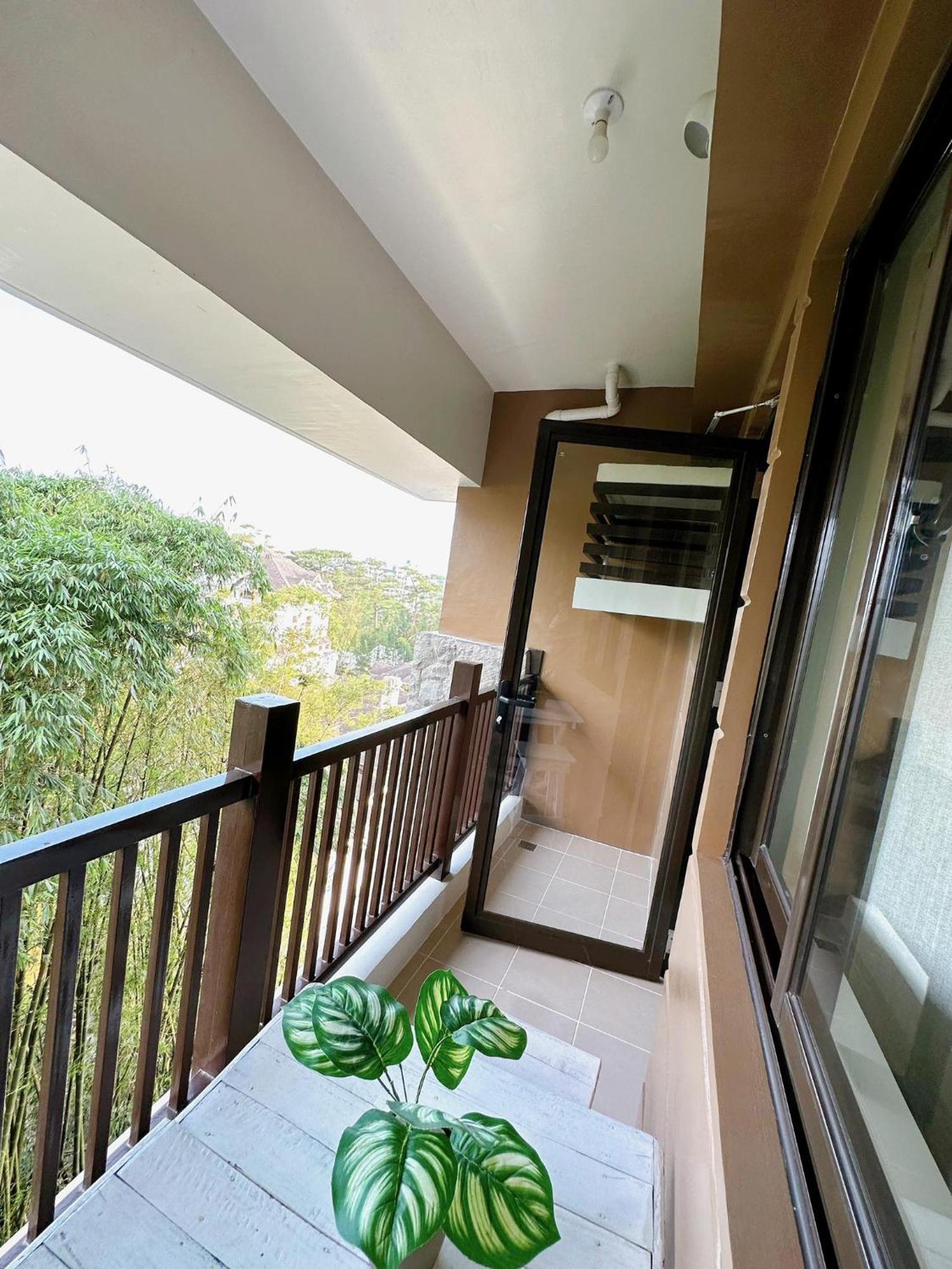 Luxury Suites At Brenthill Baguio City Extérieur photo